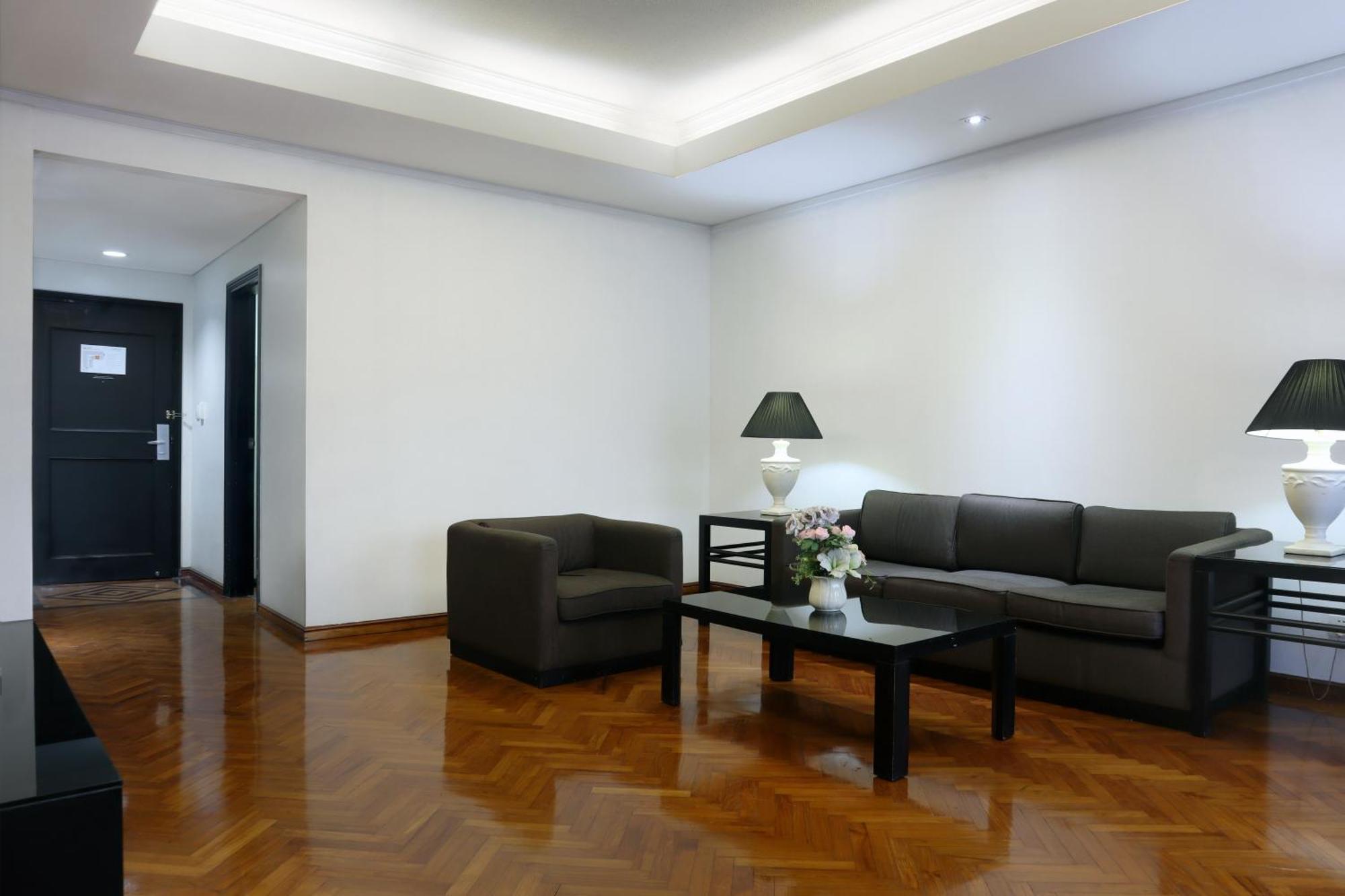 Oakwood Suites Kuningan Yakarta Exterior foto